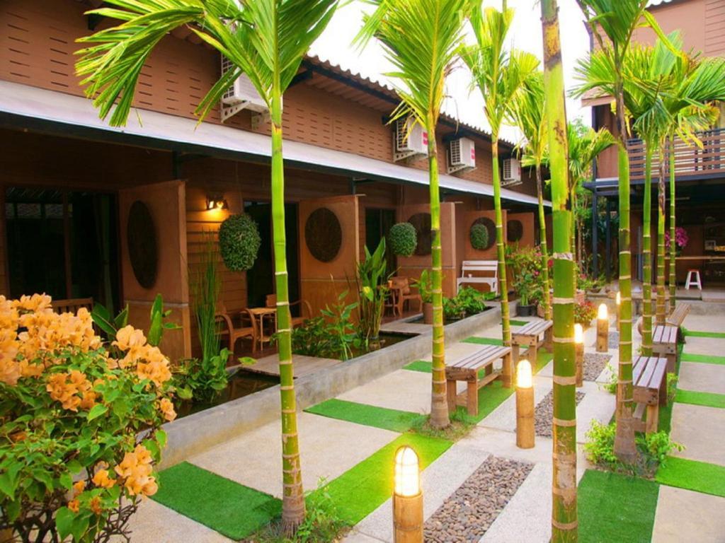 Koko Palm Inn Чиангмай Экстерьер фото